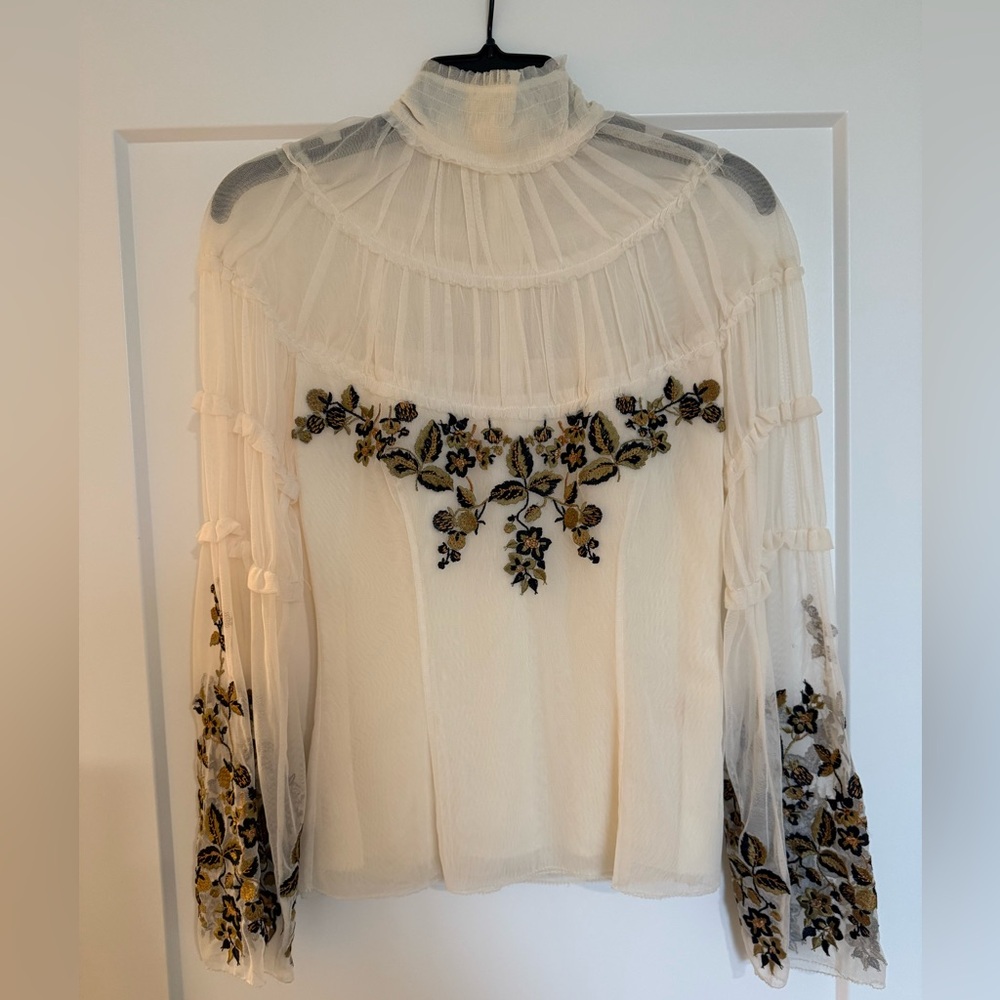 Catherine Malandrino Vintage Cream Floral Embroidered Blouse